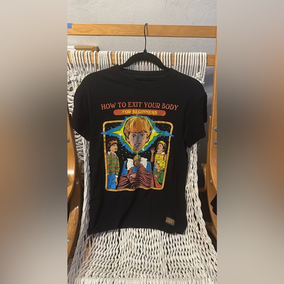 Steve Rhodes black tee. - Picture 3 of 4